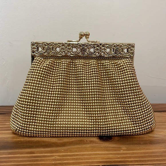 Hillard & Hanson Vintage Metal Mesh Purse Gold - Picture 1 of 11